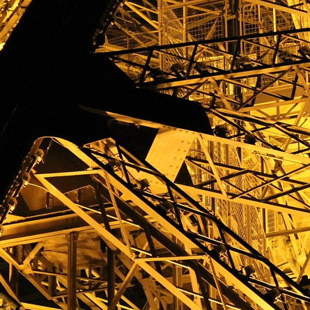 paris eiffel tower night